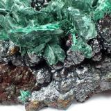 Malachite after Azurite, GoethiteMilpillas Mine, Cuitaca, Municipio Santa Cruz, Sonora, Mexico15 cm x 12 cm x 9 cm (Author: Don Lum)