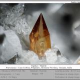 Titanite<br /><br />fov 1.7 mm<br /> (Author: ploum)