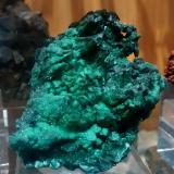 Malachite<br />Kiswishi, Lubumbashi (Elizabethville), Katanga Copper Crescent, Haut-Katanga (Shaba), Democratic Republic of the Congo (Zaire)<br />47 mm x 52 mm x 34 mm<br /> (Author: franjungle)