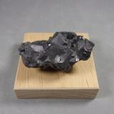 Galena<br />Derbyshire, Inglaterra / Reino Unido<br />5 x 2,5 x 2 cm.<br /> (Autor: J. G. Alcolea)
