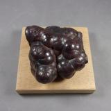 Hematites (variedad botrioidal)<br />Knollengrube, Bad Lauterberg, Göttingen, Harz, Baja Sajonia/Niedersachsen, Alemania<br />7 x 6,6 x 3,7 cm.<br /> (Autor: J. G. Alcolea)
