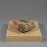 Bismutotantalita<br />Colina Gamba, Distrito Wakiso, Busiiro, Region Central, Uganda<br />4,5 x 3 x 1,7 cm.<br /> (Autor: J. G. Alcolea)