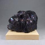 Covellita<br />Mina Steward, Butte, Distrito Butte, Condado Silver Bow, Montana, USA<br />9 x 6,4 x 6,3 cm.<br /> (Autor: J. G. Alcolea)