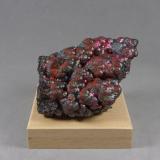 Goethita<br />Corta Filón Sur, Minas de Tharsis, Tharsis, Alosno, Comarca El Andévalo, Huelva, Andalucía, España<br />7,7 x 5,2 x 4,2 cm.<br /> (Autor: J. G. Alcolea)