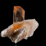 Topaz on Quartz<br />Gaoligong Mountains, Nujiang Valley, Nujiang Autonomous Prefecture, Yunnan Province, China<br />6.0	x 10.0 x 10.0 cm<br /> (Author: MIM Museum)