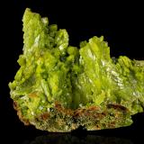 Pyromorphite<br />Daoping Mine, Gongcheng, Guilin Prefecture, Guangxi Zhuang Autonomous Region, China<br />13.0	x 6.0 x 10.0 cm<br /> (Author: MIM Museum)