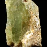 BrasilianitaConselheiro Pena, Vale do Rio Doce, Minas Gerais, Brasil35 x 20 x 14 mm. (Autor: José Luis Zamora)