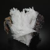 Celestine<br />Kalahari manganese field (KMF), Northern Cape Province, South Africa<br />5.5 x 6.7 x 7.7 cm<br /> (Author: crosstimber)