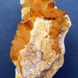 Calcita sobre Dolomita<br />Cantera Candesa, Alto de Verdenueva, Camargo, Comarca Santander, Cantabria, España<br />13 x 6 cm<br /> (Autor: Pedro Antonio)