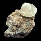 Calcite, Stilbite<br />Sarbaiskoe deposit, Rudny, Kostanay Region, Kazakhstan<br />Specimen size 7,5 cm, calcite crystal 2,5 cm<br /> (Author: Tobi)
