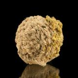 Baryte, Chalcopyrite, Dolomite<br />Dreislar Mine, Dreislar, Winterberg, Sauerland, North Rhine-Westphalia/Nordrhein-Westfalen, Germany<br />8,5 x 8 x 4,5 cm<br /> (Author: Niels Brouwer)