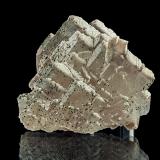 Baryte, Chalcopyrite<br />Bäuerin Mine, Schottenberg, Frohnau, Annaberg-Buchholz, Annaberg District, Erzgebirgskreis, Saxony/Sachsen, Germany<br />6,6 x 5,4 x 2,5 cm<br /> (Author: Niels Brouwer)