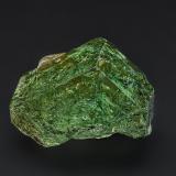 Grossular (variety tsavorite)Merelani Hills, Lelatema Mountains, Simanjiro District, Manyara Region, Tanzania2.1 x 1.7 cm (Author: am mizunaka)