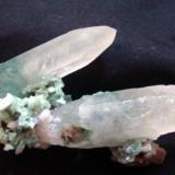 Calcita<br />Ajantha (Ajanta), Distrito Aurangabad, Maharashtra, India<br />6x7cm<br /> (Autor: nimfiara)