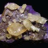 CalcitaMina Elmwood, Carthage, Distrito Central Tennessee Ba-F-Pb-Zn, Condado Smith, Tennessee, USA24x17 cm (Autor: geoalfon)