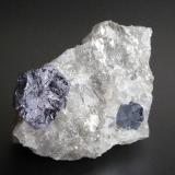 Molibdenita<br />Mina Moly Hill, La Motte, Abitibi RCM, Abitibi-Témiscamingue, Québec, Canadá<br />6 x 6 cm<br /> (Autor: Antonio P. López)