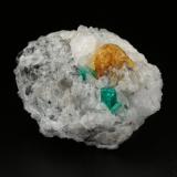 Beryl (variety emerald), Calcite<br />Coscuez mining district, Municipio San Pablo de Borbur, Western Emerald Belt, Boyacá Department, Colombia<br />49x36x45mm, xl=8mm<br /> (Author: Fiebre Verde)