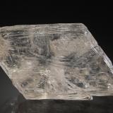 Gypsum<br />Irish Canyon, Moffat County, Colorado, USA<br />1.5 x 3.5 x 6.2 cm<br /> (Author: crosstimber)