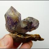 Quartz<br />Goboboseb Mountains, Brandberg area, Erongo Region, Namibia<br />77 x 65 x 44 mm<br /> (Author: Pierre Joubert)