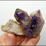 Quartz<br />Goboboseb Mountains, Brandberg area, Erongo Region, Namibia<br />77 x 65 x 44 mm<br /> (Author: Pierre Joubert)