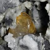 CalcitaCantera Carrozal, Villanueva de la Tercia, Villamanín, Comarca Los Argüellos, León, Castilla y León, España1,5 cm x 1,5 cm (Autor: Javi Llamazares)