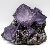 Fluorite, Sphalerite<br />Elmwood Mine, Carthage, Central Tennessee Ba-F-Pb-Zn District, Smith County, Tennessee, USA<br />Specimen size 7,5 cm, largest fluorite 3 cm<br /> (Author: Tobi)