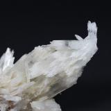 QuartzCantera Jeffrey, Jeffrey, Condado Pulaski, Arkansas, USA136 mm x 105 mm x 55 mm (Author: Don Lum)