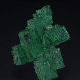 Beryl (variety emerald)<br />Swat, Swat District (Sway Valley), Khyber Pakhtunkhwa, Pakistan<br />3.0 x 2.5 cm<br /> (Author: am mizunaka)