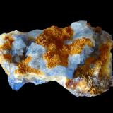 Fluorita<br />Mina Blanchard (Mina Portales-Blanchard), Bingham, Distrito Hansonburg, Condado Socorro, New Mexico, USA<br />7 x 4 cm.<br /> (Autor: Antonio P. López)