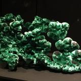 Never saw malachite crystallized like that... this is a truly fascinating specimen (Author: Fiebre Verde)