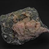 RhodochrositeBroken Hill, Condado Yancowinna, Nueva Gales del Sur, Australia5.7 x 4.0 cm (Author: am mizunaka)