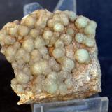 Fluorita<br />Afloramientos de Singuerlín, Puig Castellar (Serra de Marina), Singuerlín, Santa Coloma de Gramenet, Comarca Barcelonès, Barcelona, Cataluña / Catalunya, España<br />5 x 4 cm<br /> (Autor: Pedro Antonio)