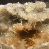 Celestine<br />Celestine deposit, Torà, Comarca La Segarra, Lérida / Lleida, Catalonia / Catalunya, Spain<br />64mm x 53mm x 36mm<br /> (Author: franjungle)