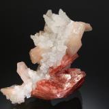 Heulandite-Ca with Stilbite-Ca and Quartz (variety chalcedony)Jalgaon District, Maharashtra, India3.7 x 5.4 cm (Author: crosstimber)