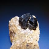 CasiteritaMinas de Penouta, Penouta (San Bartolomé), Viana do Bolo, Comarca Viana, Orense / Ourense, Galicia / Galiza, EspañaCristal mayor de 2 cm. (Autor: Antonio P. López)