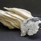 Baryte, Quartz, Sphalerite<br />New Glencrieff Mine, Wanlockhead, Dumfries and Galloway, Kirkcudbrightshire, Scotland / United Kingdom<br />10 x 4 x 5 cm<br /> (Author: James)