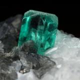 Beryl (variety emerald), Calcite, Pyrite, Quartz<br />Muzo mining district, Western Emerald Belt, Boyacá Department, Colombia<br />32x21x20mm, xls=7mm (main) & 17mm<br /> (Author: Fiebre Verde)