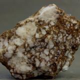Huntita<br />Mina Weldon, Montes Ben Nevis, Reserva India Tohono O'odham, Distrito Quijotoa, Condado Pima, Arizona, USA<br />30x30x25 mm,<br /> (Autor: Juan Espino)