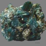Grandidierita.<br />Ambatomika, Tranomaro, Distrito Amboasary, Región Anosy, Madagascar<br />35x30 mm.<br /> (Autor: Jesus Franquesa Baucells)