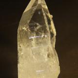 QuartzMina Peñas Blancas, Municipio San Pablo de Borbur, Cinturón Esmeraldífero Occidental, Departamento Boyacá, Colombia34mm x 81 jmm x 26mm (Author: franjungle)