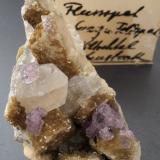 Fluorite, Quartz, Feldspar, GilbertiteWiltzschtal, Eibenstock, Erzgebirgskreis, Sajonia/Sachsen, Alemania5 x 3 cm (Author: Andreas Gerstenberg)