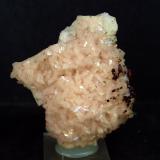 Dolomita<br />Bou Bekker, Distrito Touissit, Provincia Jerada, Región Oriental, Marruecos<br />7 x 6 cm<br /> (Autor: Pedro Antonio)