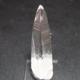 Cuarzo (variedad hialino)<br />Mina Peñas Blancas, Municipio San Pablo de Borbur, Cinturón Esmeraldífero Occidental, Departamento Boyacá, Colombia<br />20x60 mm<br /> (Autor: Ignacio)