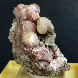 Prehnita<br />Mina María, Minas Baños del Gilico, Cehegín, Comarca Noroeste, Región de Murcia (Murcia), España<br />7 x 4 cm<br /> (Autor: Pedro Antonio)