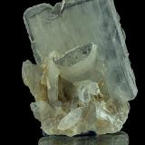 Baryte<br />Barega Mine, Gonnesa, Sud Sardegna Province, Sardinia/Sardegna, Italy<br />5,6 x 5,0 x 3,5 cm<br /> (Author: Niels Brouwer)