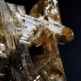 CerusitaMina Tsumeb, Tsumeb, Región Otjikoto, NamibiaCampo de visión 3 cm. (Autor: Antonio P. López)