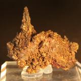 Copper<br />Ray Mines, Scott Mountain area, Mineral Creek District, Dripping Spring Mountains, Pinal County, Arizona, USA<br />Overall size: 46mm x 49mm x 16mm. Crystal size: 24mm x 6mm x 3mm. Weight: 57 g.<br /> (Author: franjungle)