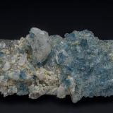 Fluorapatite, Quartz, Bertrandite<br />Golconda pegmatite, Governador Valadares, Vale do Rio Doce, Minas Gerais, Brazil<br />11.2 x 4.5 cm<br /> (Author: am mizunaka)