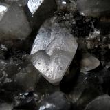 CalcitaMinas de Cala, Cala, Comarca Sierra de Huelva, Huelva, Andalucía, EspañaCristal de 1,8 cm. (Autor: Antonio P. López)