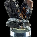 Baryte, Goethite<br />Clara Mine, Rankach Valley, Oberwolfach, Wolfach, Black Forest, Baden-Württemberg, Germany<br />4 x 2 x 1 cm<br /> (Author: Niels Brouwer)